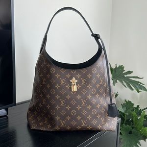 Louis Vuitton Flower Hobo!
